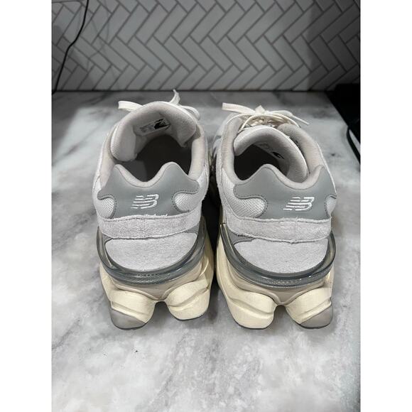 New Balance 9060 U9060ECA Men’s 11 White Grey Suede Mesh Lifestyle Sneakers Shoe main image 10